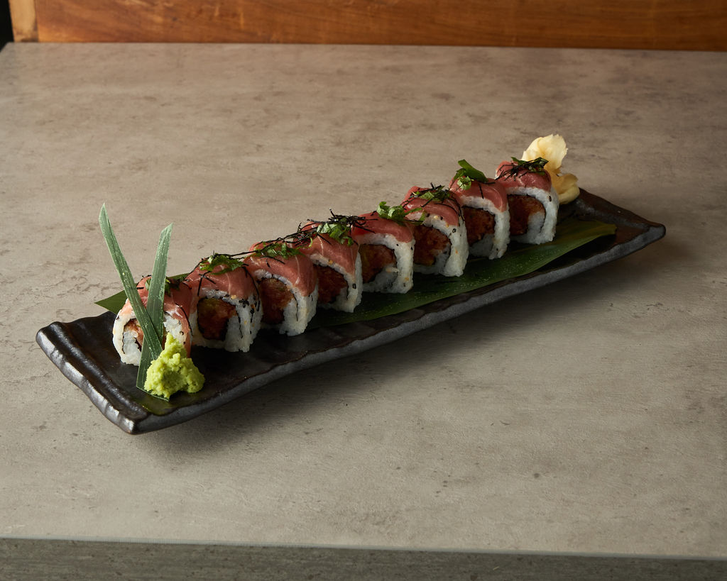 Torotaku hand roll close-up